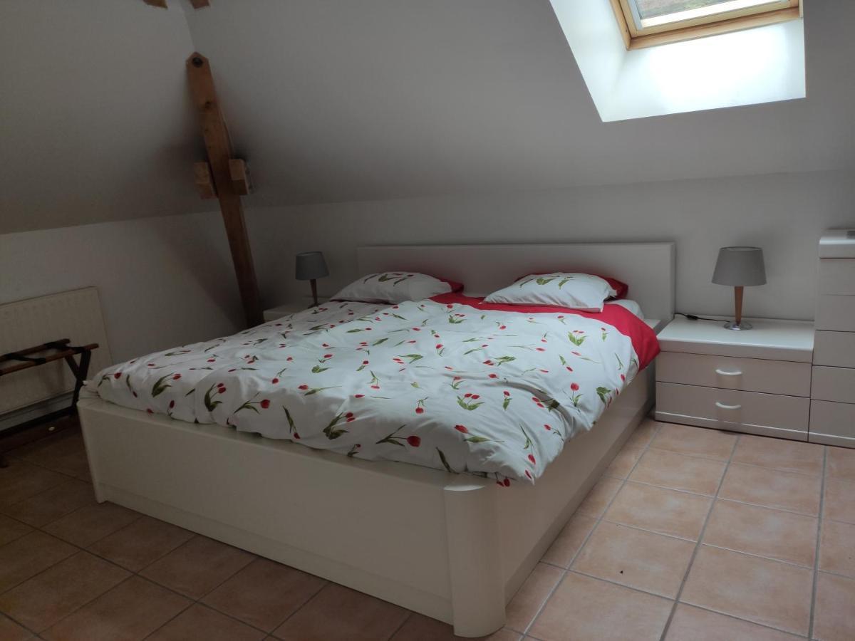 La Tulipe **** Bed & Breakfast ซาวีน ห้อง รูปภาพ