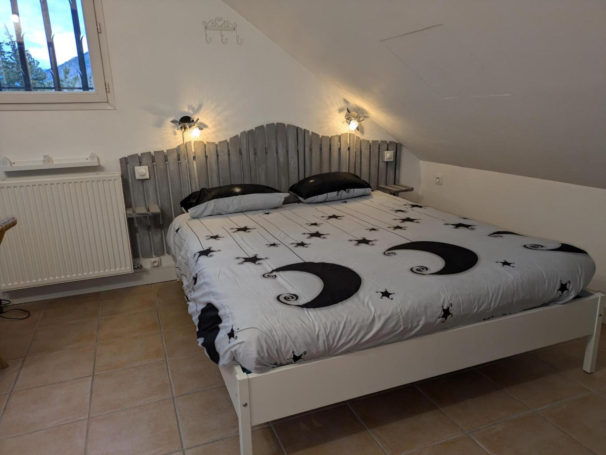La Tulipe **** Bed & Breakfast ซาวีน ภายนอก รูปภาพ